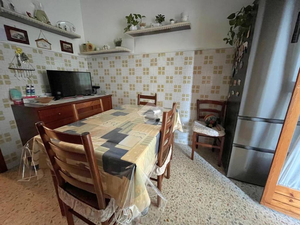 Appartamento a Trani in Via Papa Giovanni XXIII, 37 - Foto 5