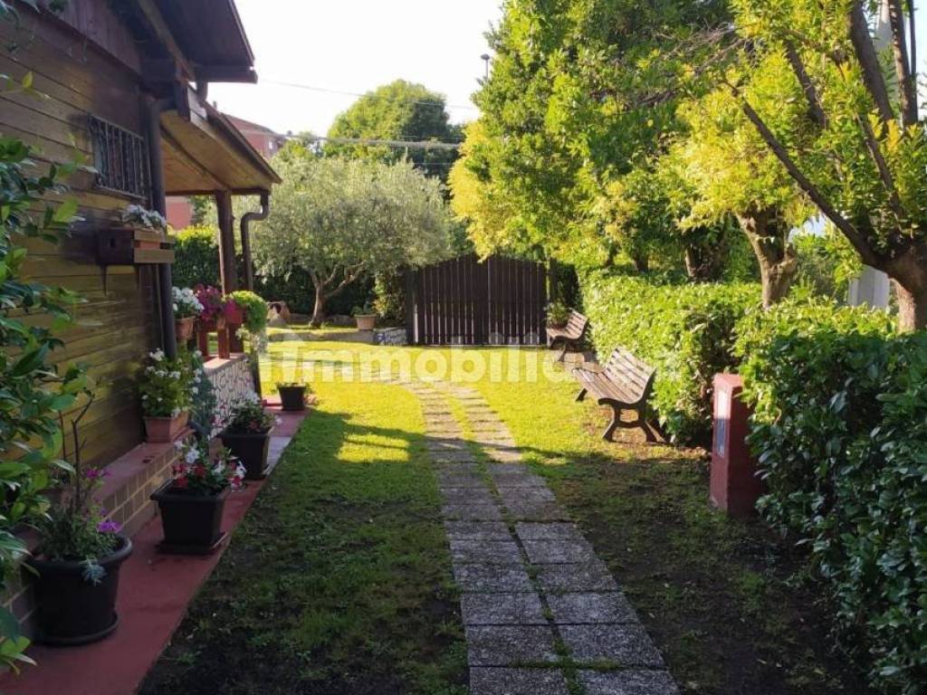 Villa a Patrica in Via Cardigna - Foto 4