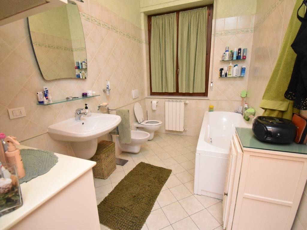 Appartamento a Seravezza in Via Versilia, 6 - Foto 5