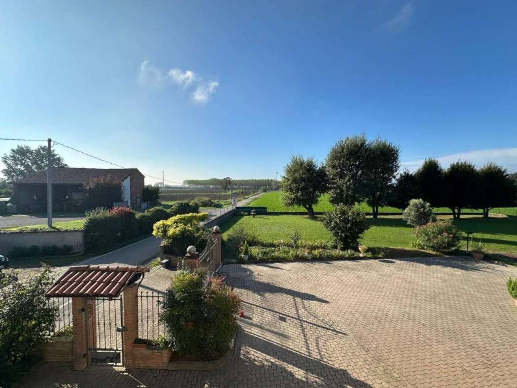 Casa indipendente a Castelvetro piacentino in via opiazzi - Foto 3