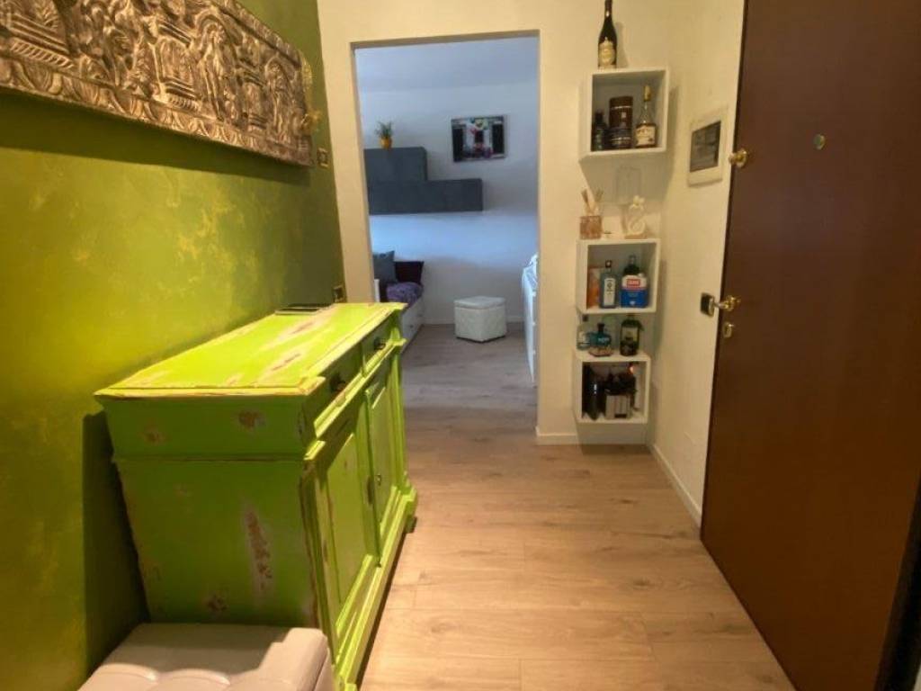 Appartamento a Solbiate olona in Via Firenze, 6 - Foto 2