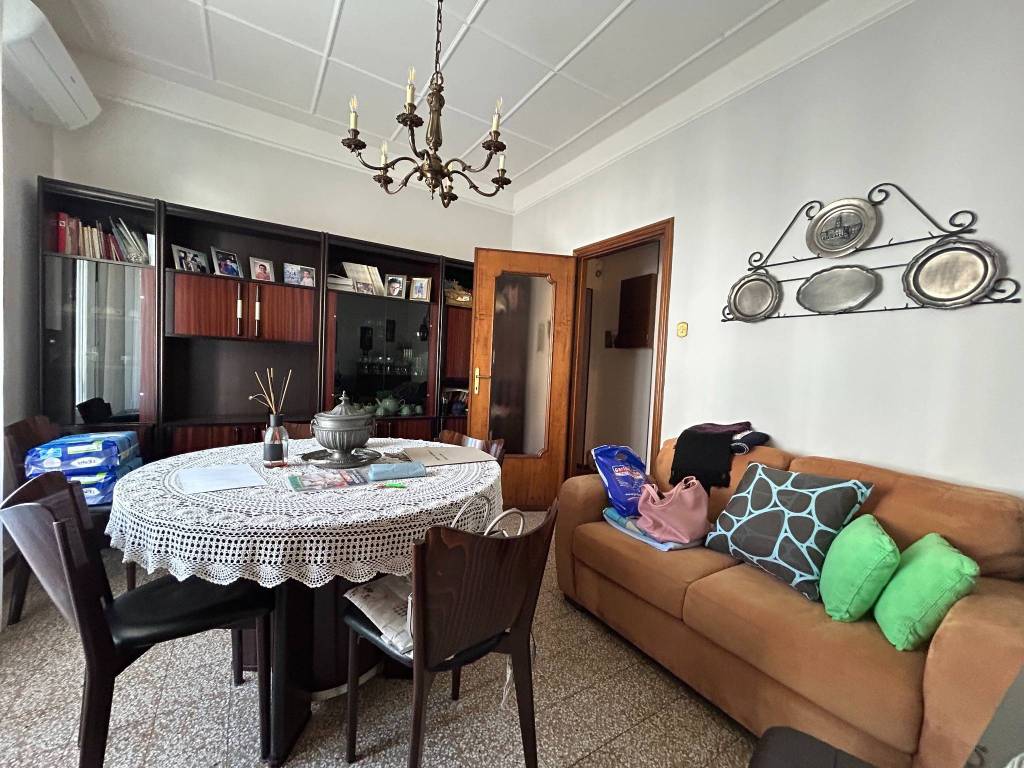 Appartamento a Vercelli in Via Giacomo Leopardi, 11 - Foto 3