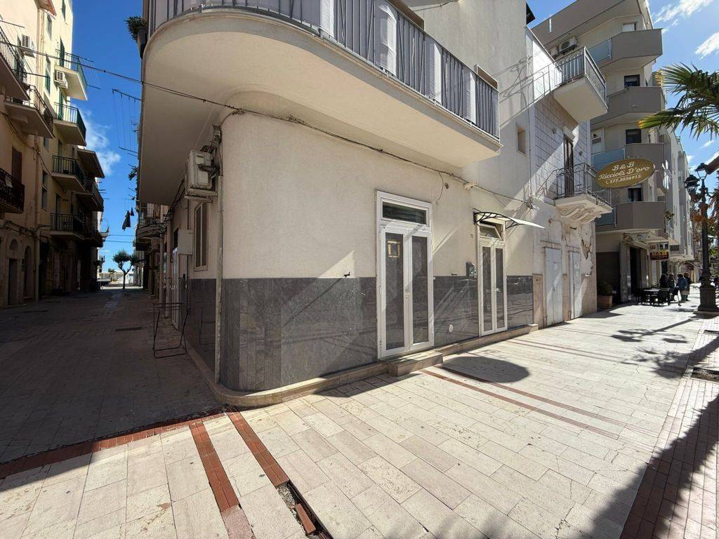 Appartamento a Margherita di savoia in Corso Vittorio Emanuele, 77 - Foto 5