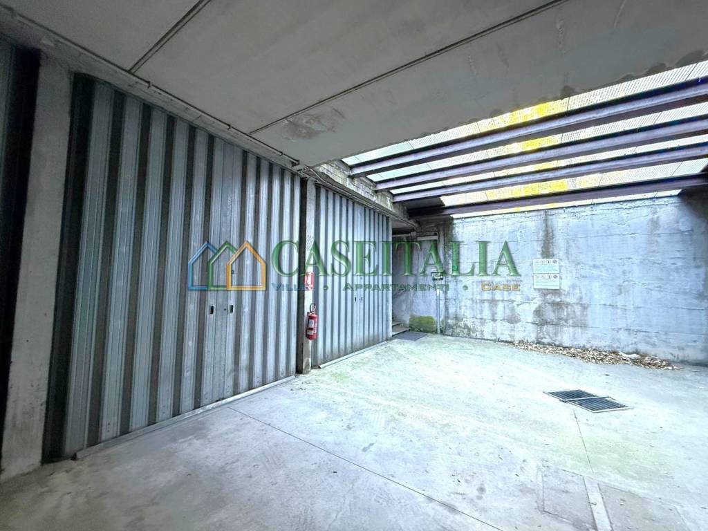 Box / garage a Ivrea in Via Gioacchino Rossini - Foto 3