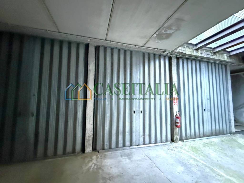 Box / garage a Ivrea in Via Gioacchino Rossini - Foto 4