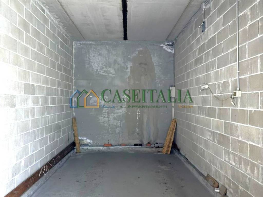Box / garage a Ivrea in Via Gioacchino Rossini - Foto 5