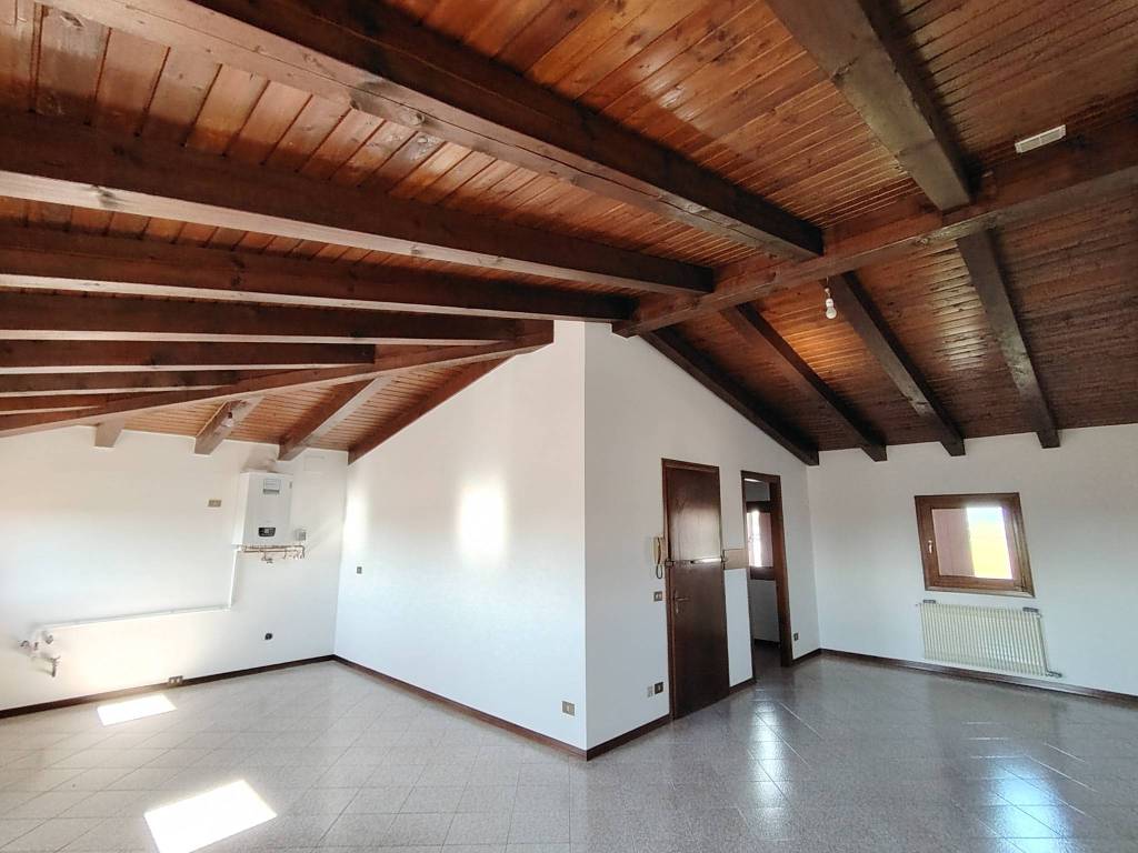 Appartamento a Riese pio x in Via Ex Internati - Foto 3