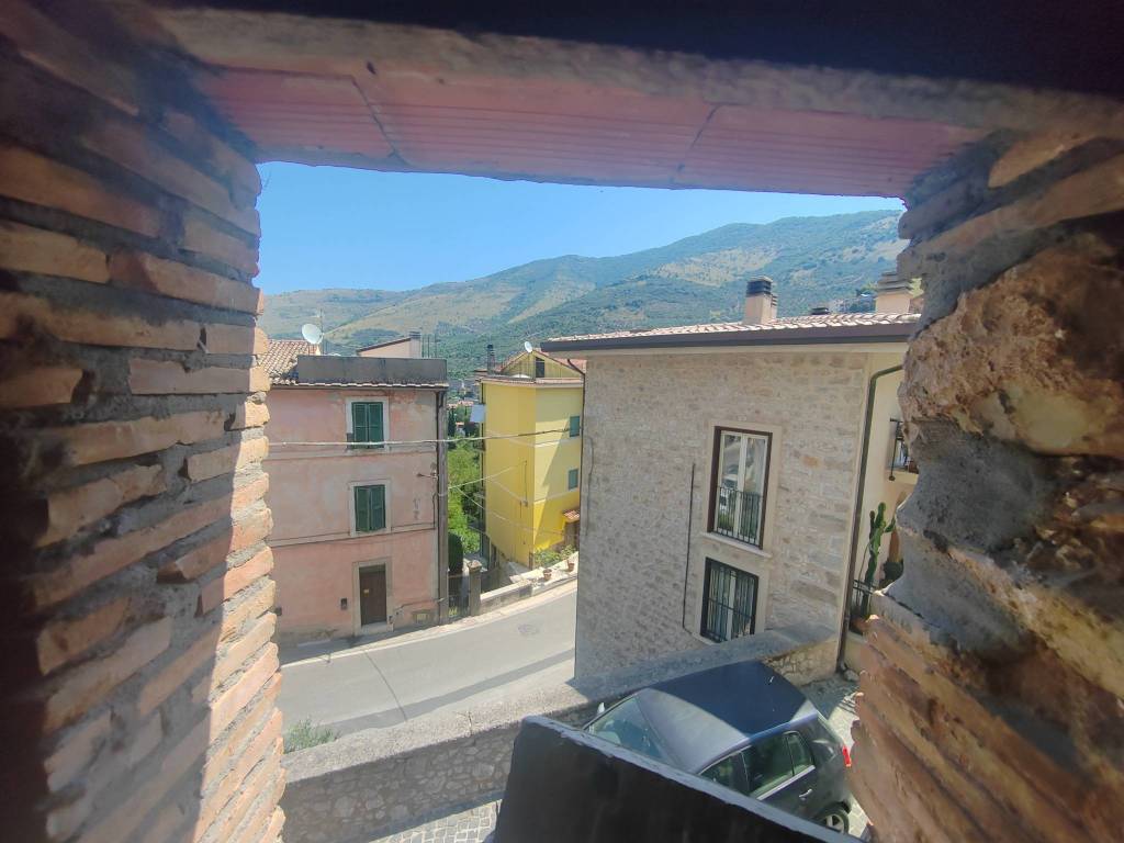 Appartamento a Amaseno in Via del Giglio - Foto 2