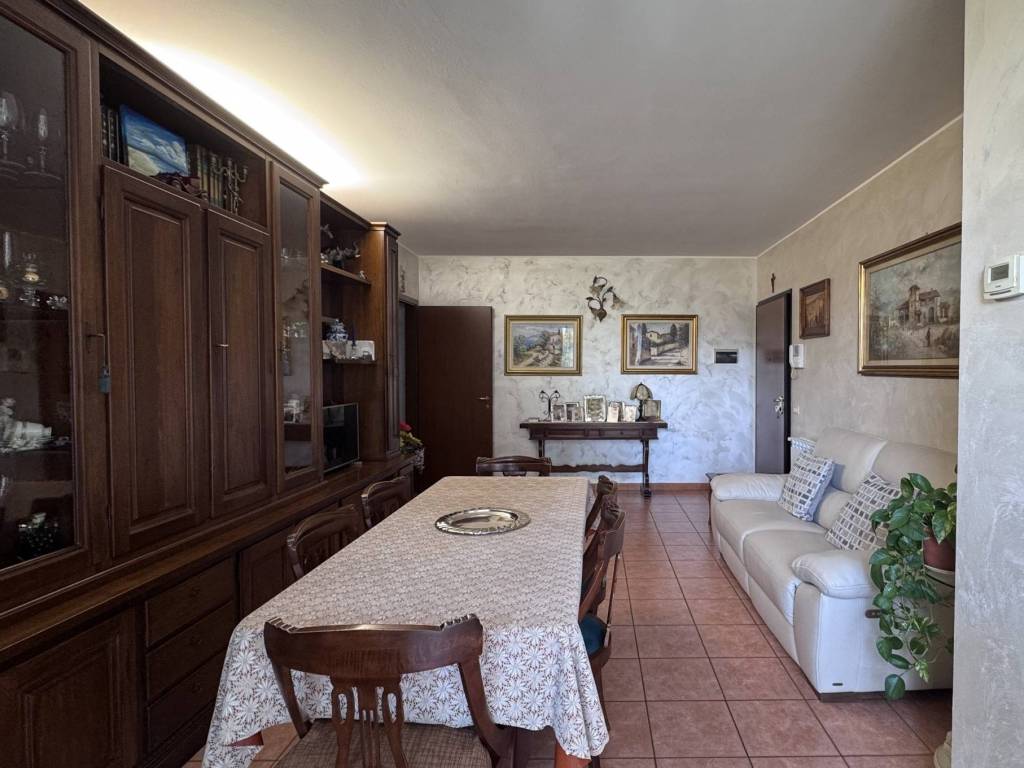 Appartamento a Mozzate in Via Sandro Pertini - Foto 3