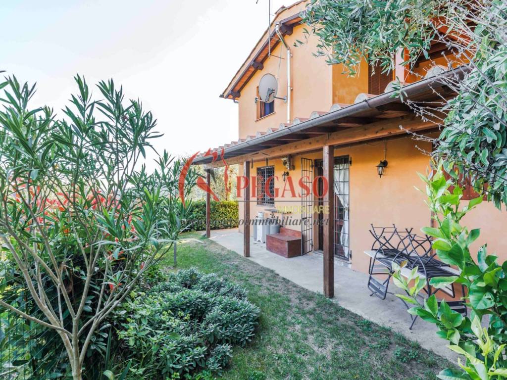 Rustico / casale a Pescia in Via Val di Torbola - Foto 4