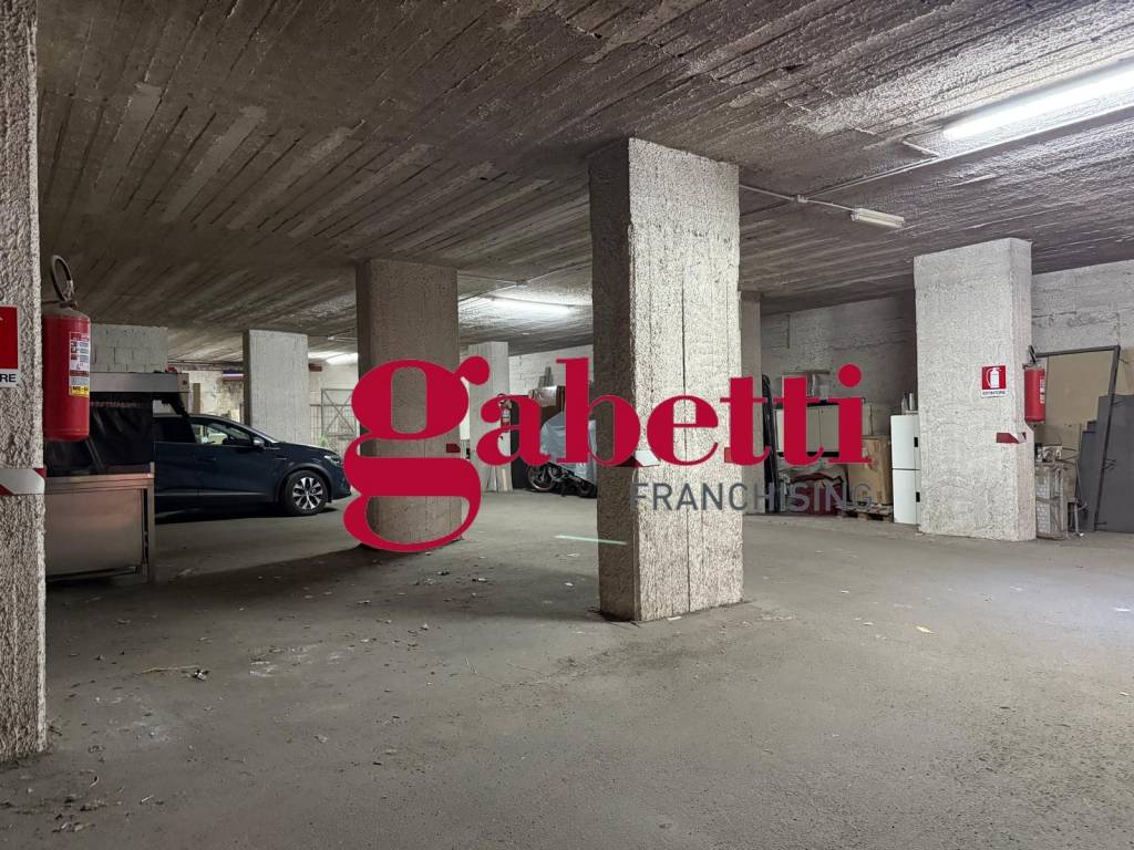 Box / garage a San nicola la strada in Via Perugia, 49 - Foto 3