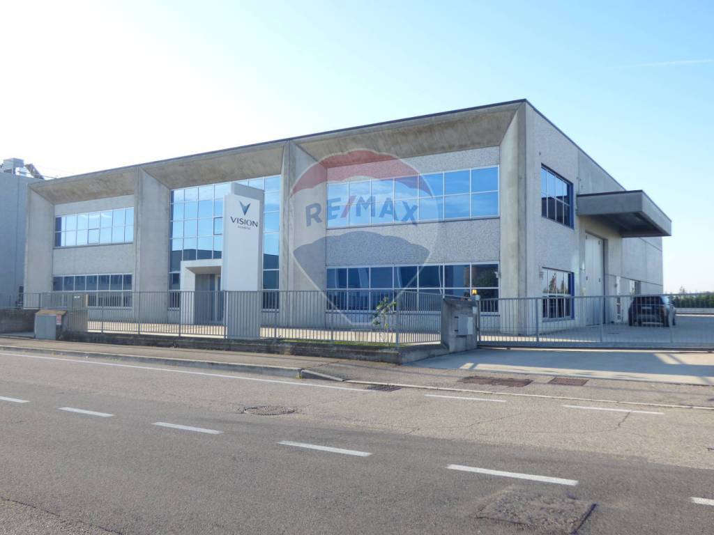 Immobile a Castiglione delle stiviere in Via Dell'Impresa - Foto 4