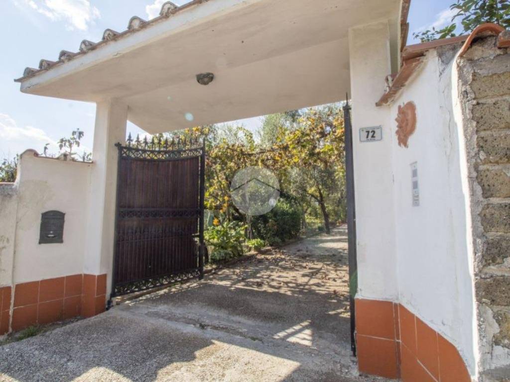 Villa a Palombara sabina in Via borea, 72 - Foto 2