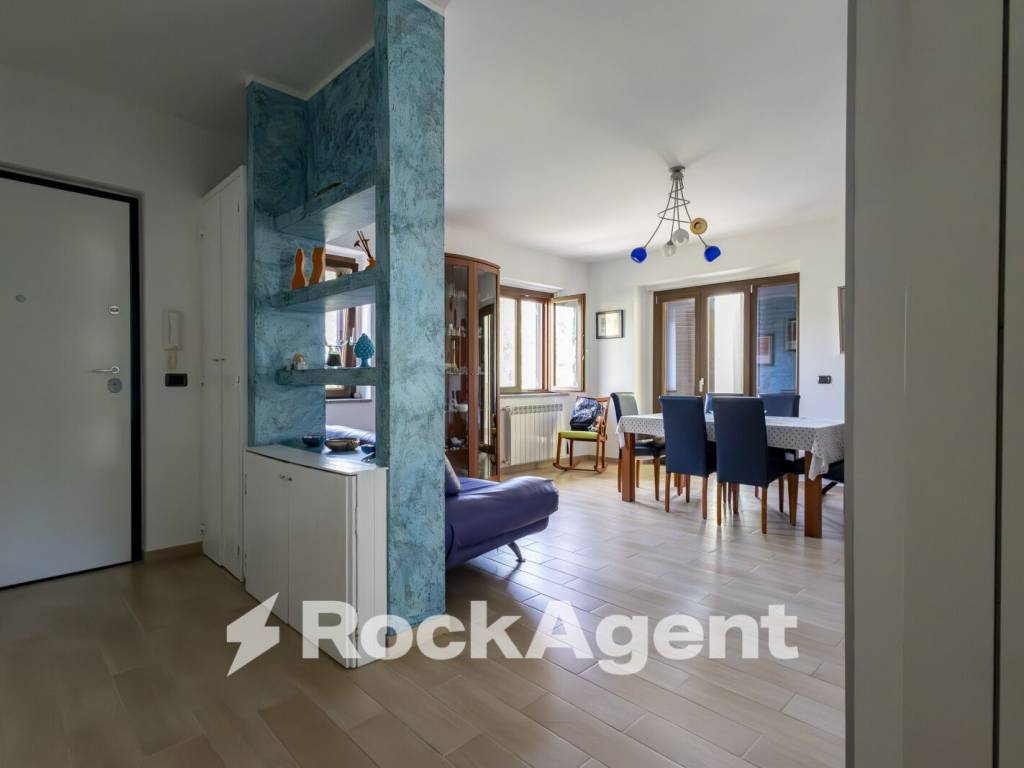 Villa a Catanzaro in Viale Barlaam da Seminara, 16 - Foto 5