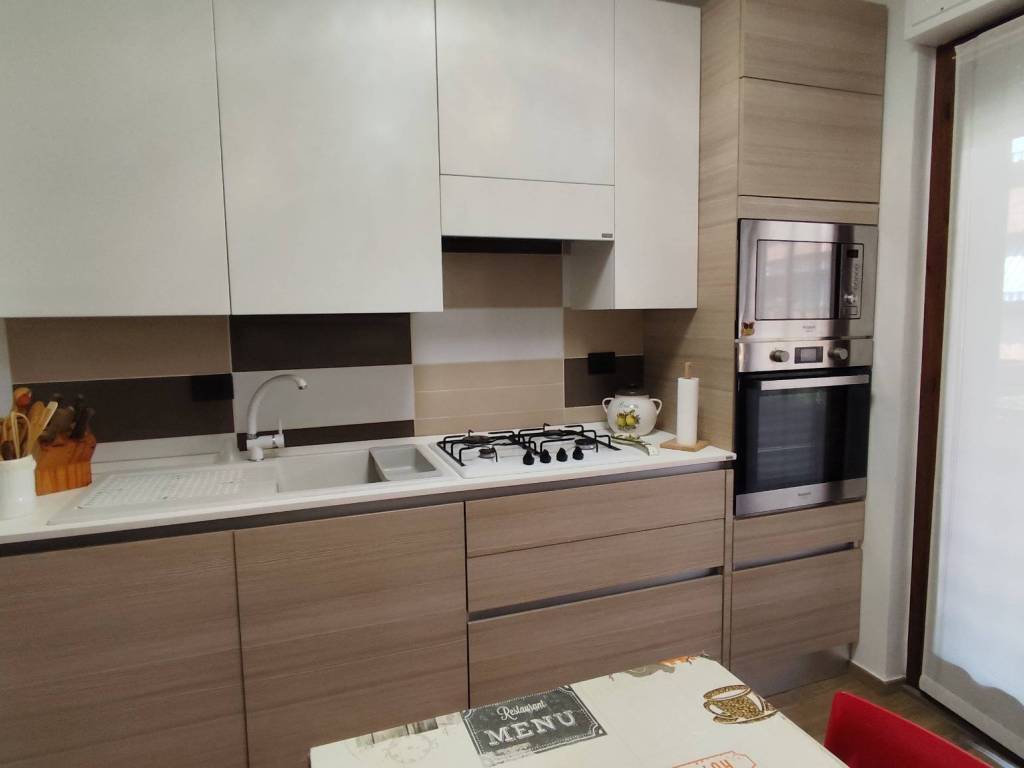 Appartamento a Como in Via Giovanni Papini, 8 - Foto 4