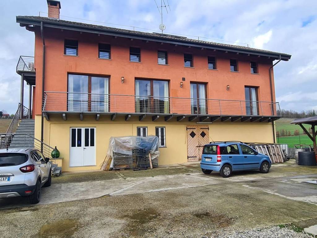 Villa a Cortiglione in Strada San Martino S.N.C. - Foto 2