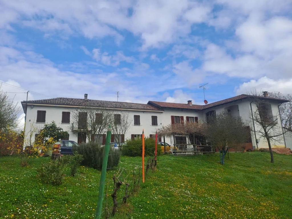 Villa a Calosso in Strada Crevacuore - Foto 2