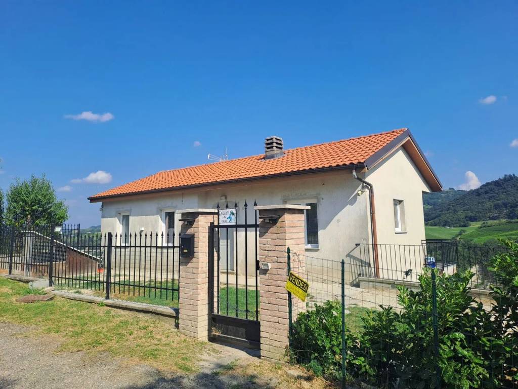 Villa a Canelli in Via Regione Castagnole - Foto 3