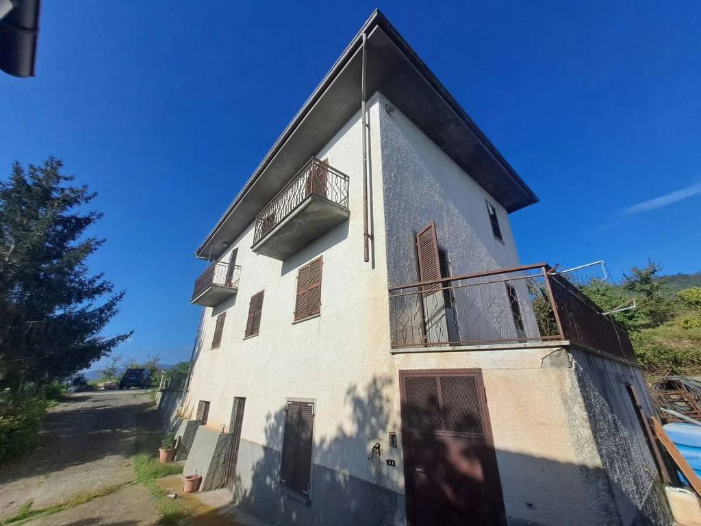 Villa a Vesime in Regione Castello - Foto 2