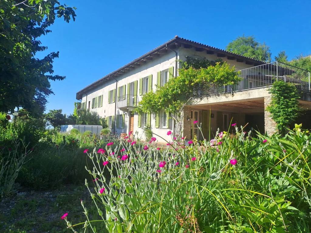 Villa a Canelli in Regione Cavolpi - Foto 2