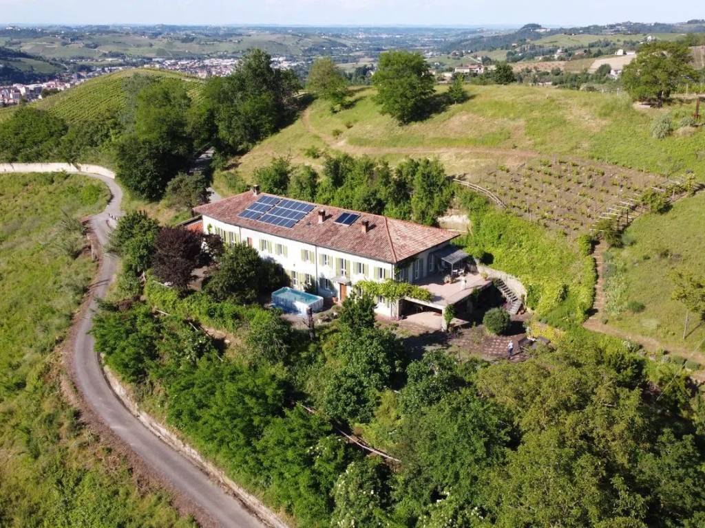 Villa a Canelli in Regione Cavolpi - Foto 3
