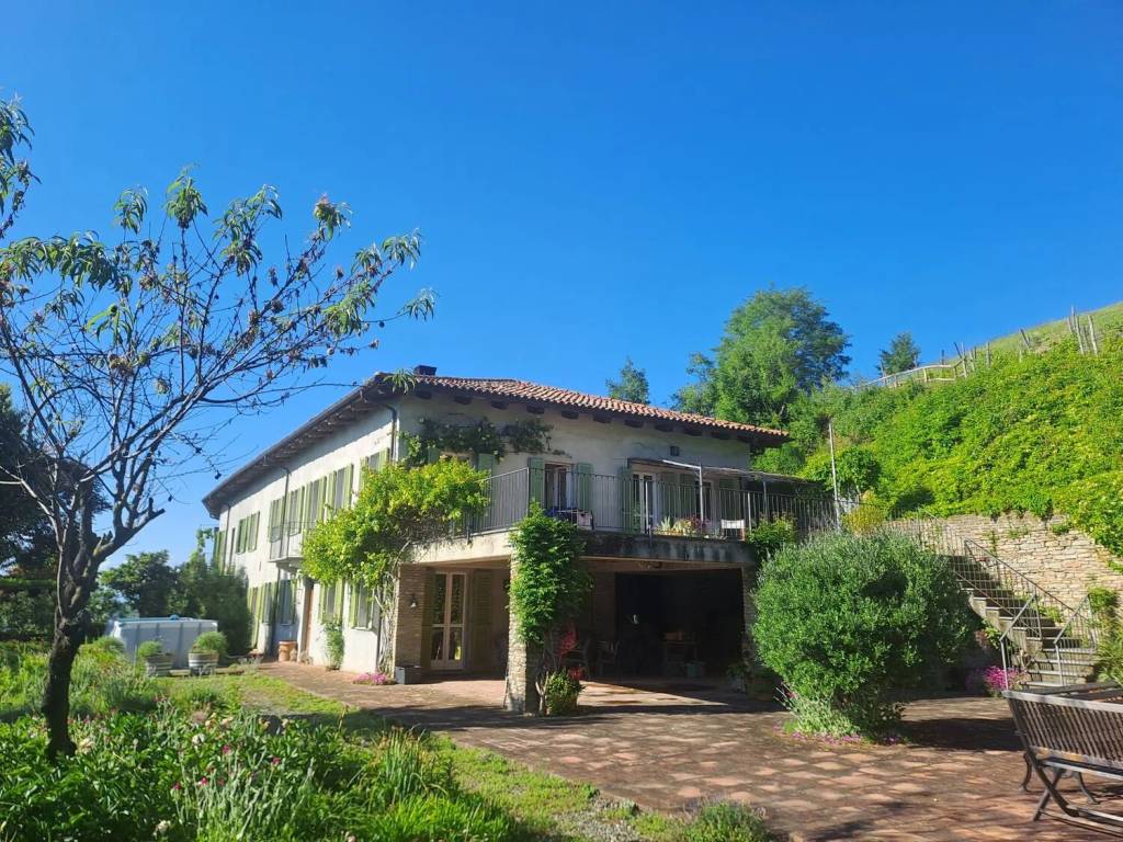 Villa a Canelli in Regione Cavolpi - Foto 4