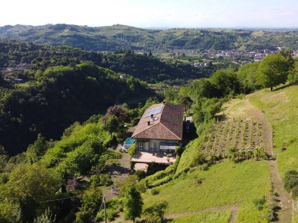 Villa a Canelli in Regione Cavolpi - Foto 5