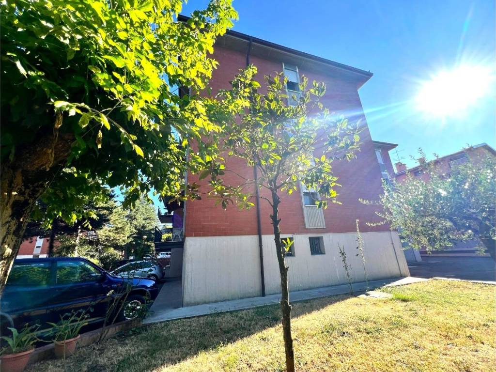 Appartamento a Castel san pietro terme in Via Antonio Pacinotti, 6 - Foto 3