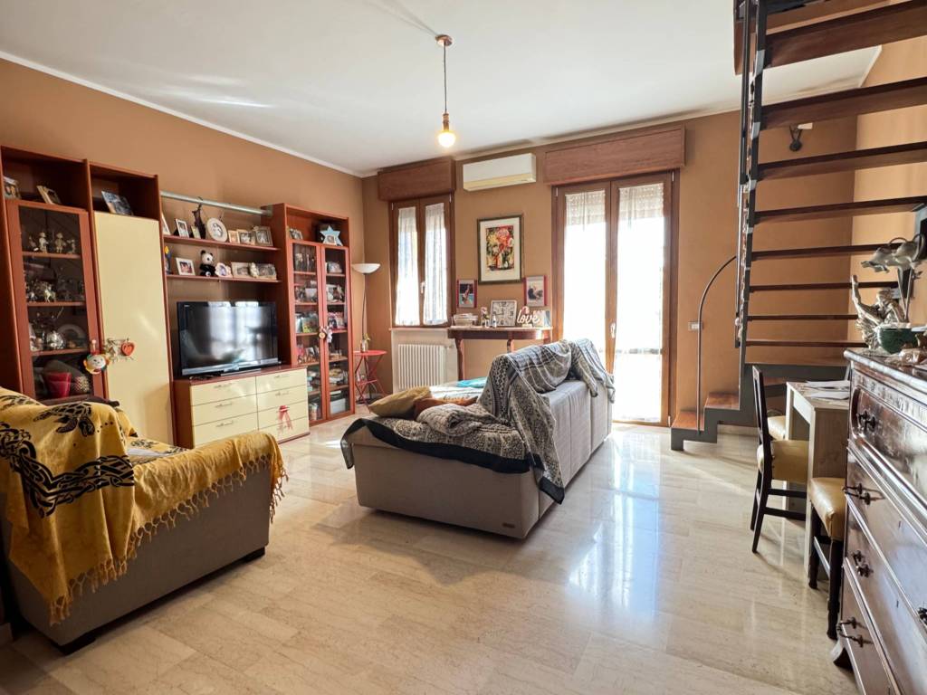 Appartamento a Piacenza in Via Vittorio Veneto, 102 - Foto 2