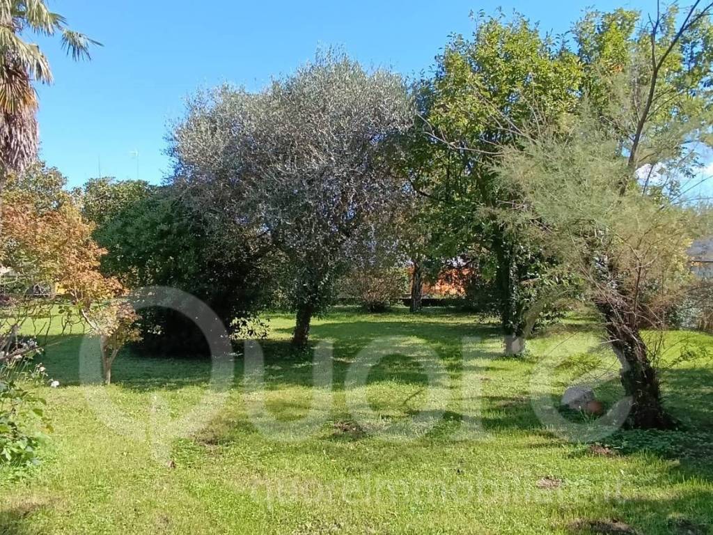 Casa indipendente a Mortegliano in Via Oprat, 4 - Foto 2