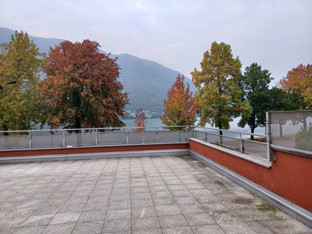 Appartamento a Omegna in Lungolago Antonio Gramsci, 31 - Foto 2