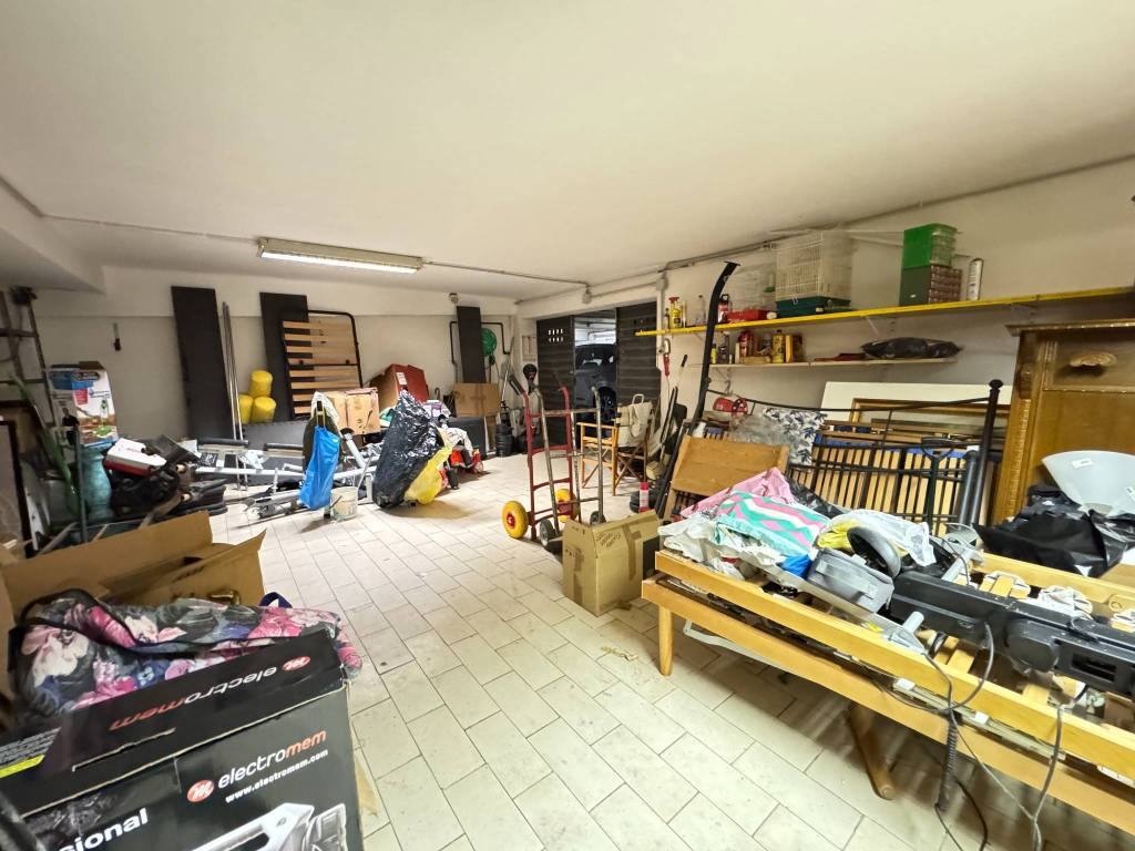Box / garage a Bologna in Via Carlo Cignani, 90 - Foto 3