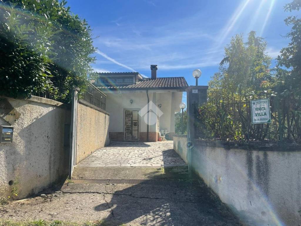 Villa a Olevano romano in C.da Mostaccino - Foto 3