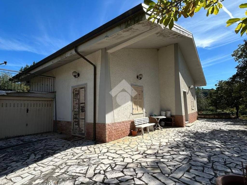Villa a Olevano romano in C.da Mostaccino - Foto 4