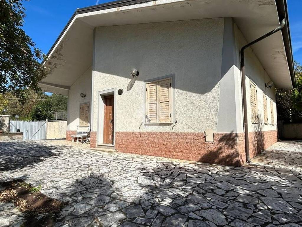 Villa a Olevano romano in C.da Mostaccino - Foto 5