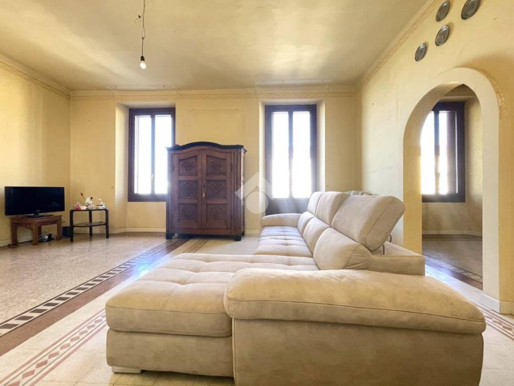 Appartamento a Cremona in Via Dante, 45 - Foto 4