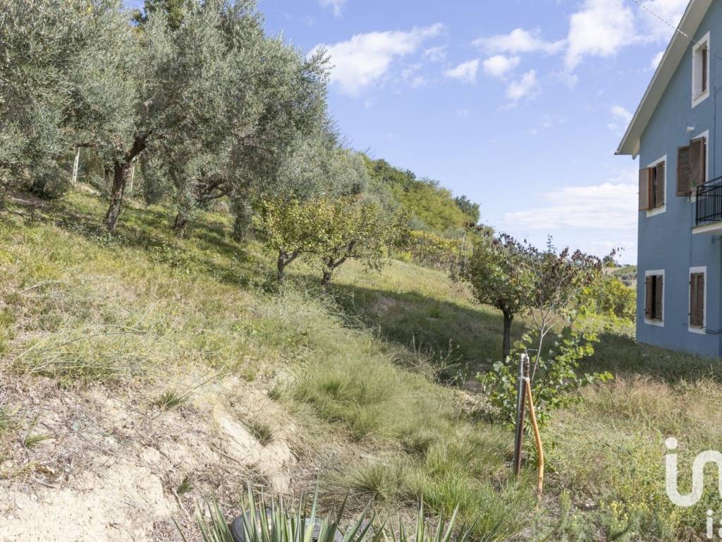 Villa a Macerata in Strada CONTRADA FURIASSE, 3 - Foto 2