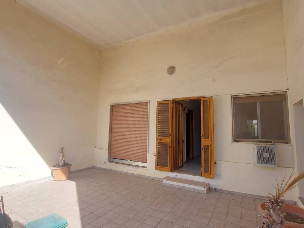 Casa indipendente a Melendugno in Via Vincenzo Monti, 26 - Foto 2