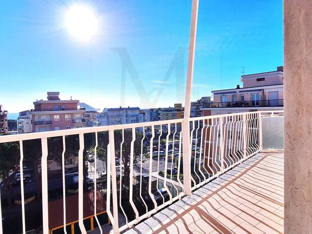 Appartamento a Albenga in Via Quintino Sella, 14 - Foto 3