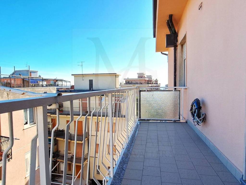 Appartamento a Albenga in Via Quintino Sella, 14 - Foto 4