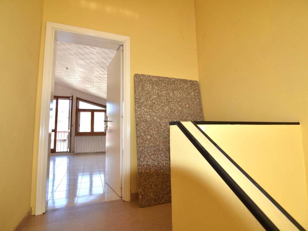 Appartamento a Macomer in Via Quartu Sant'Elena, 17 - Foto 4