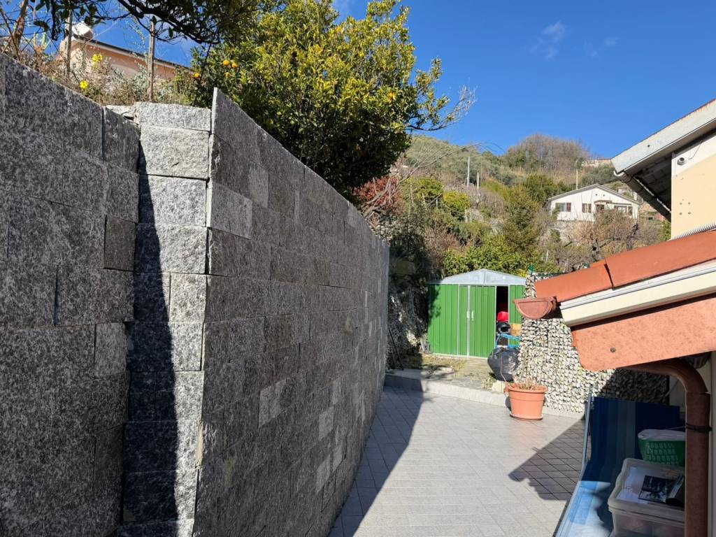Appartamento a Finale ligure in Via per Gorra - Foto 3