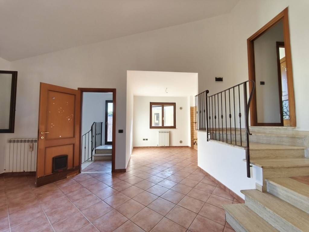 Appartamento a Torrita di siena in Via della Madonnina - Foto 5
