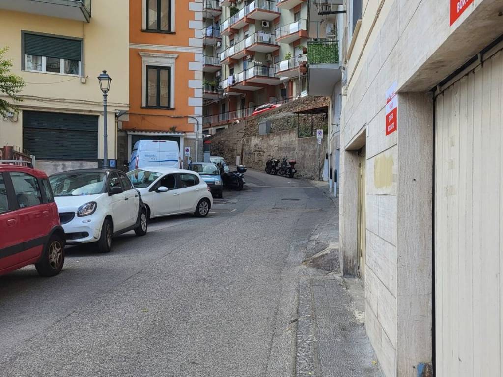 Box / garage a Salerno in Via Pietro Paolo De Crescenzo - Foto 2