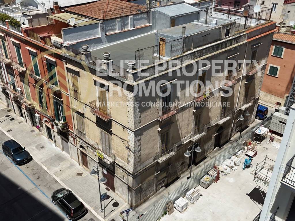 Palazzo / stabile a Barletta in Via Roma, 32 - Foto 2