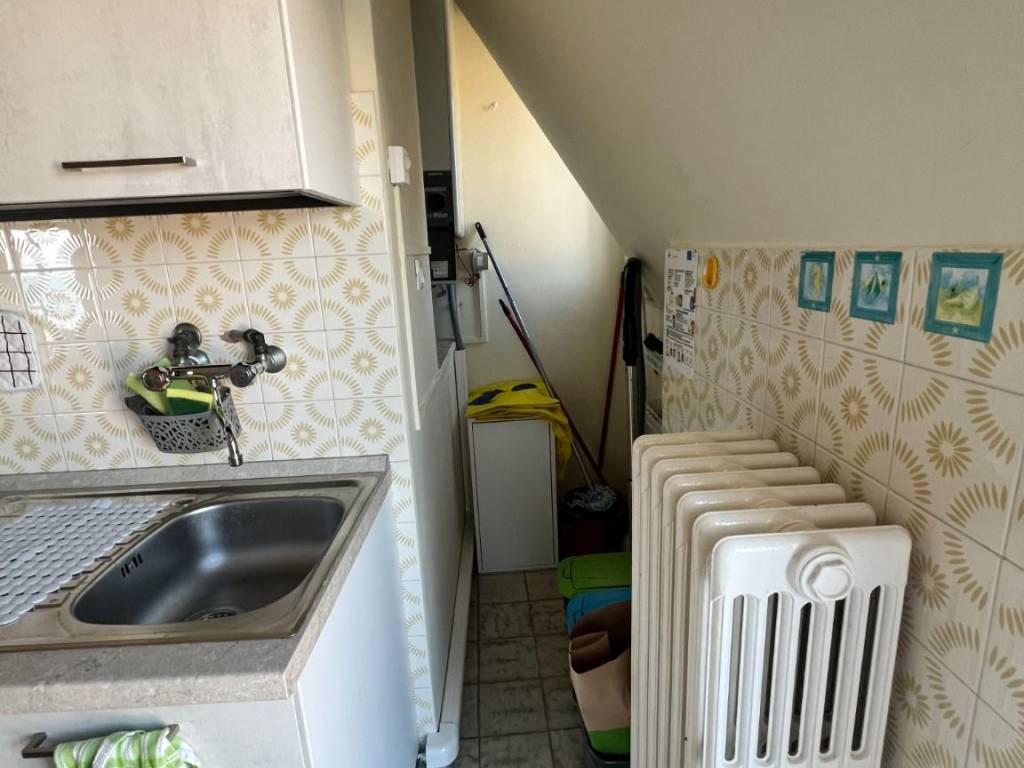 Appartamento a Civitanova marche in Viale 4 Novembre, 180 - Foto 5