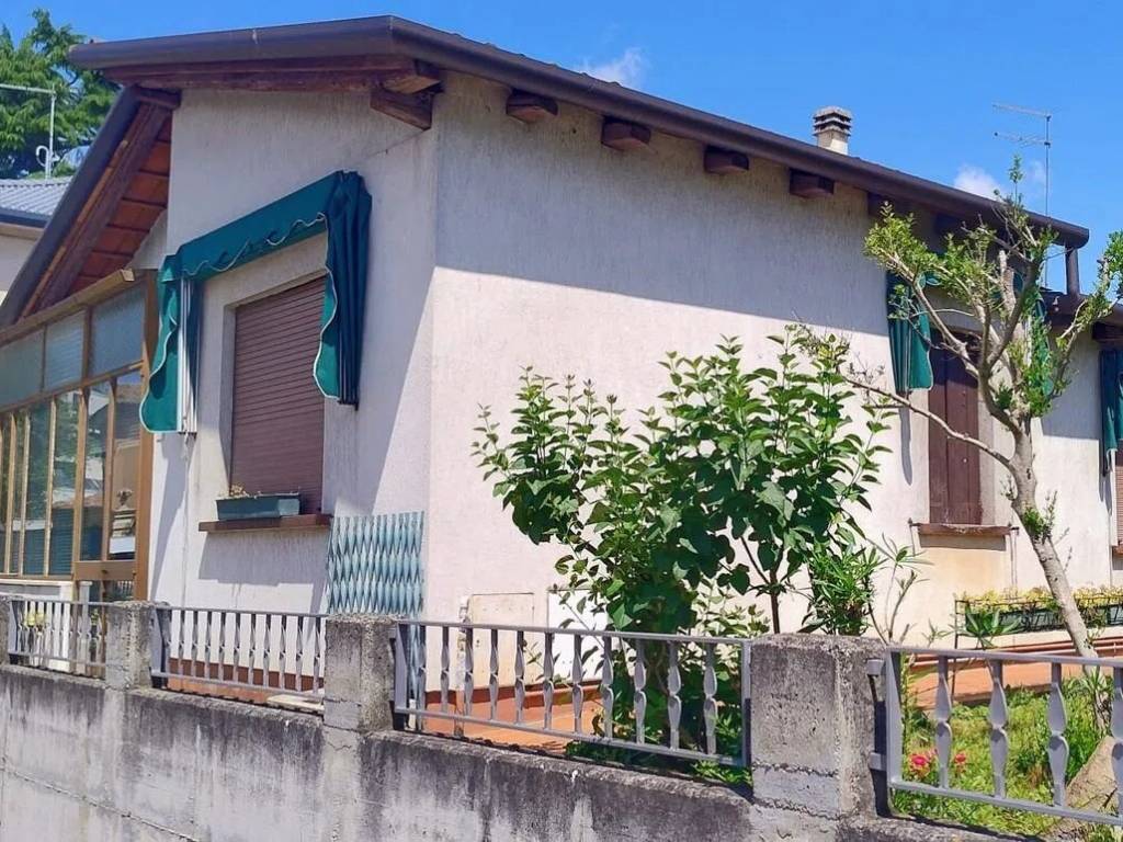 Villa a Paese in Via Roma, 59 - Foto 2