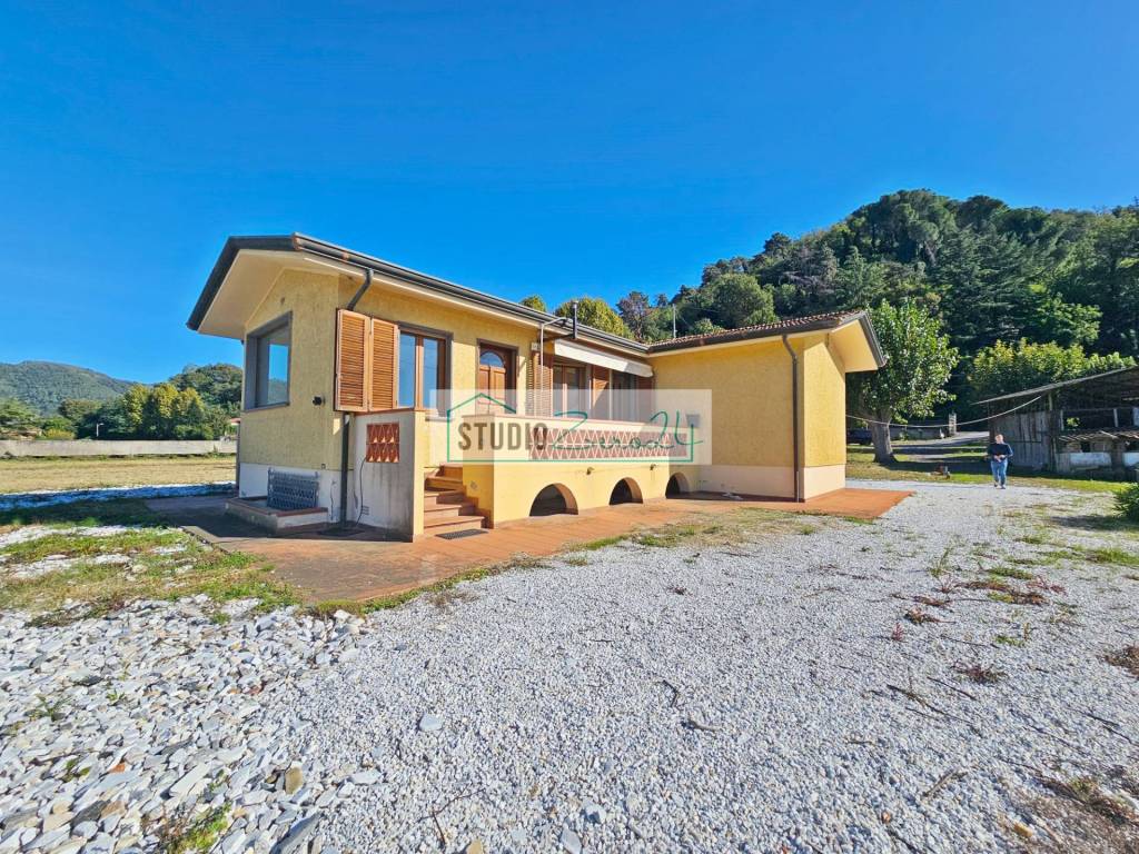 Casa indipendente a Massarosa in Via Giacomo Matteotti - Foto 5