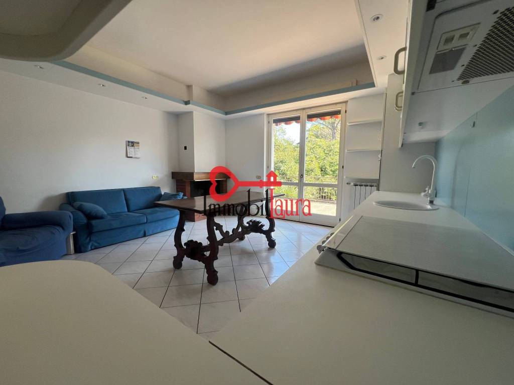 Appartamento a Arcisate in Via della Vittoria - Foto 3