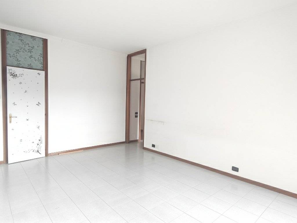 Appartamento a Bareggio in Via Milano - Foto 4